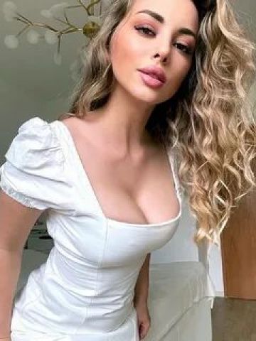 Проститутка Лейла